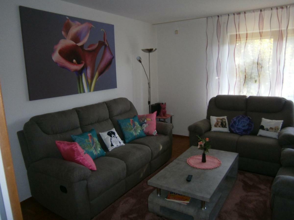 Ferienwohnung Roessler มาร์คดอร์ฟ ภายนอก รูปภาพ